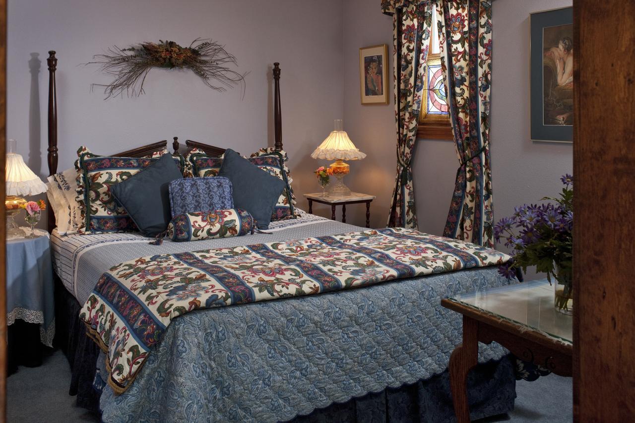 Cliff Cottage Inn Eureka Springs Ngoại thất bức ảnh