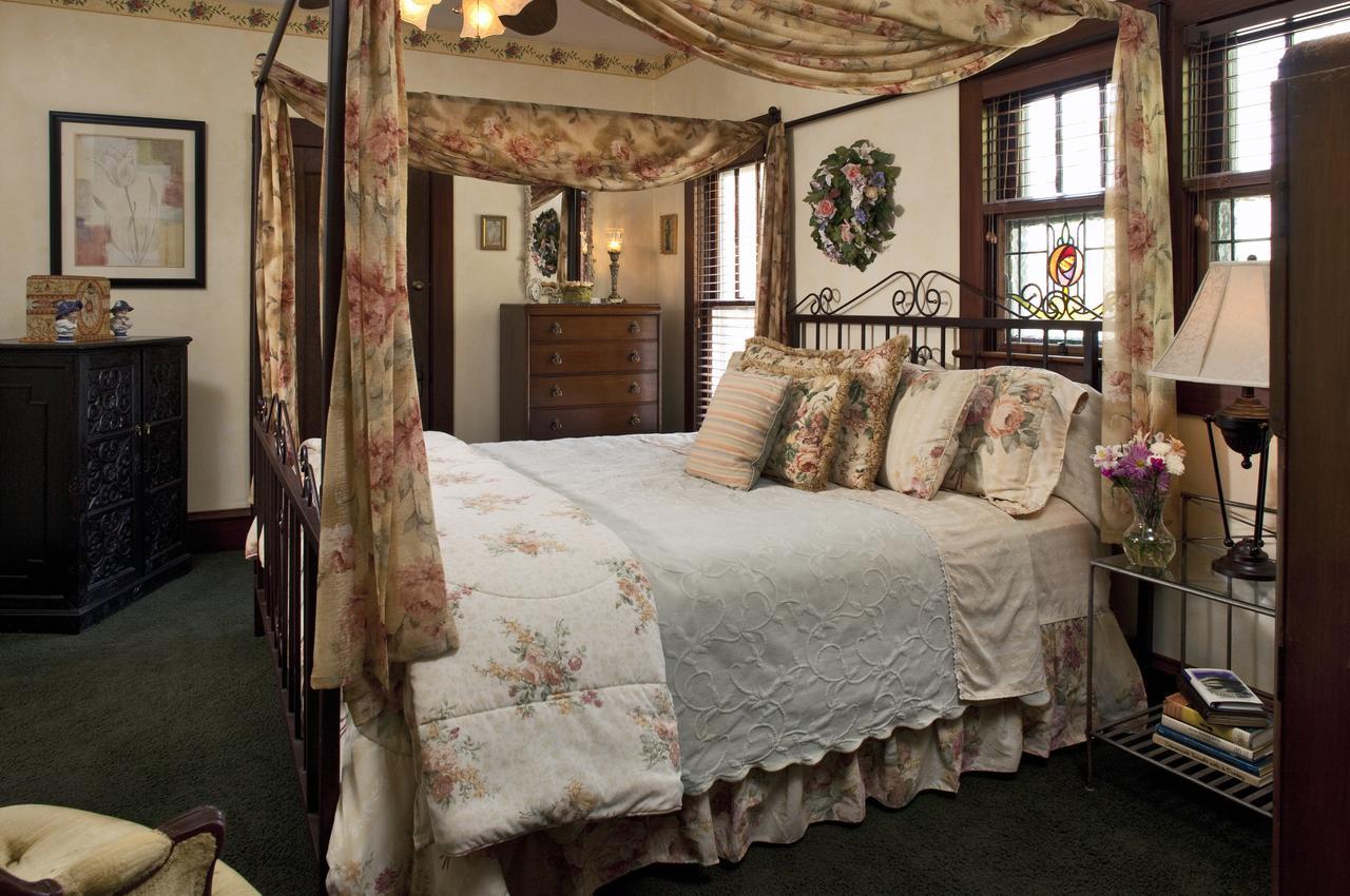 Cliff Cottage Inn Eureka Springs Ngoại thất bức ảnh
